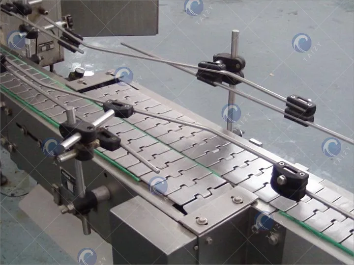 automatic conveyor belt of water bottle filling production line