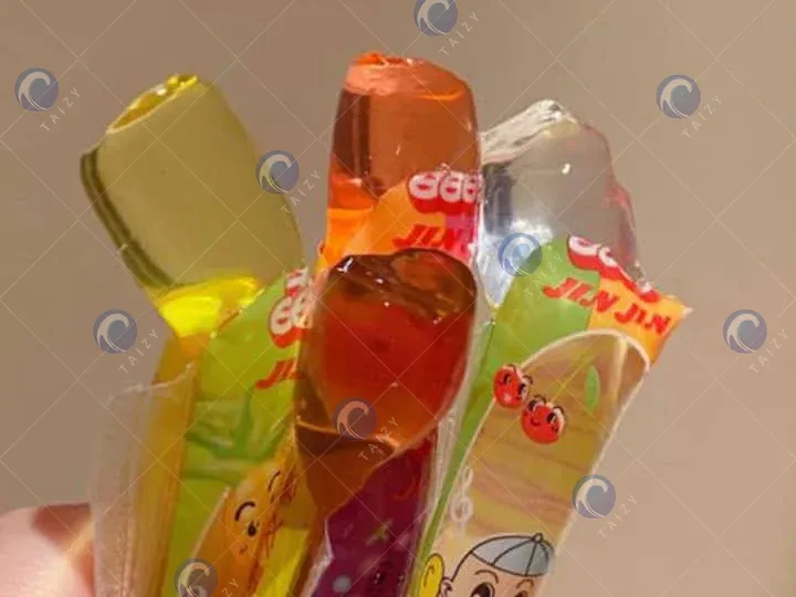 Máquina de Embalagem de Picolé para Enchimento e Selagem de Barra de Gelatina 1 Barra de gelatina