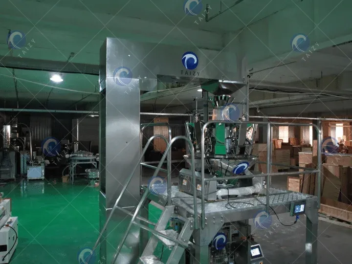 How To Choose The Best Liquid Filling Machine Manufacturer For Your Business Packaging? 1 Packaging machine factory-taizy