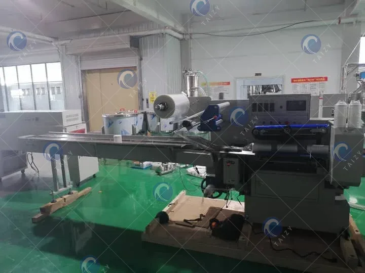Commercial Small Package Candy Wrapping Machine 1 Automatic candy wrapping machine