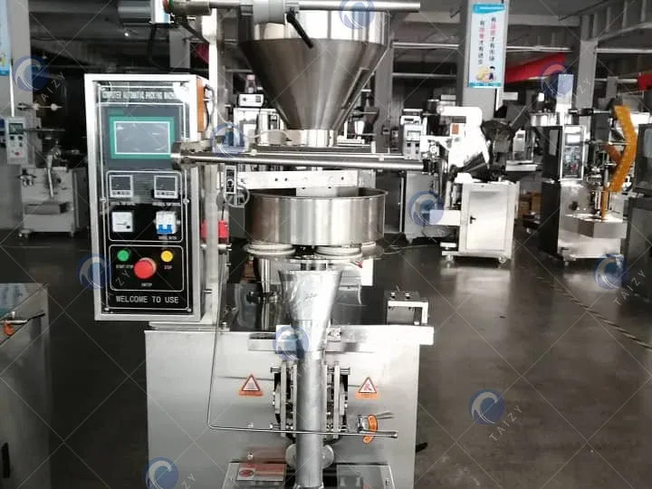 Commercial Popcorn Packaging Machine 1 Automatic popcorn packaging machine
