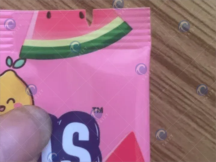 easy-tear design of packaging bags