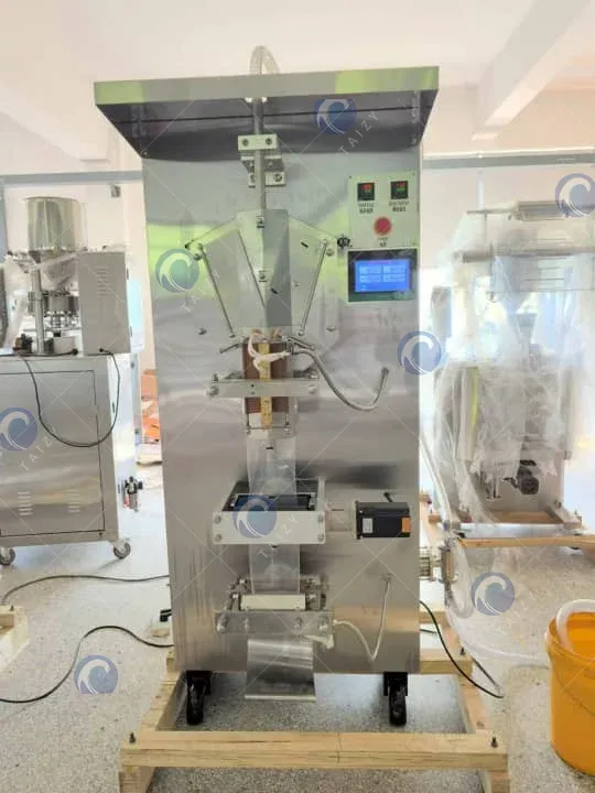 Russian Customer Chooses Taizy Water Pouch Packing Machine For 100G Water Bagging 7 Liquid packing machine