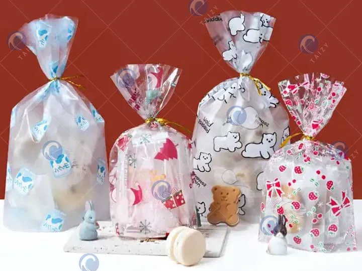 Завязка цветка из пластикового пакета для фруктов Завязка цветка из пластиковой пакета для фруктов