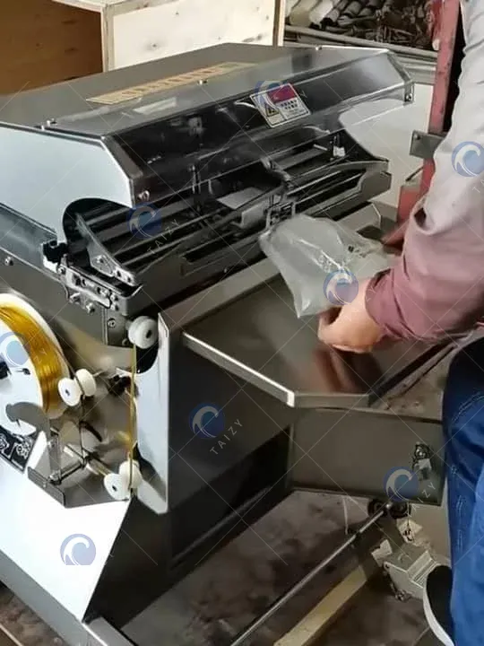 Упаковка хлебных пакетов Упаковка хлебных пакетов