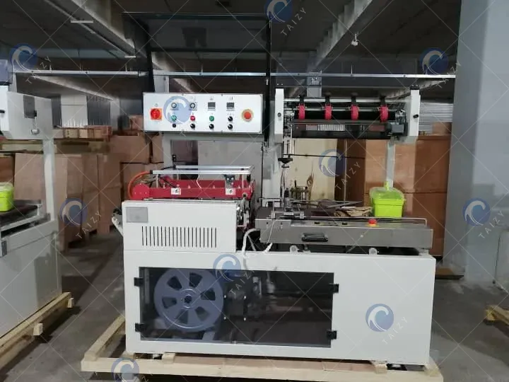 Máquina de retrair com filme para alimentos, caixas e varejo 5 Selador e cortador